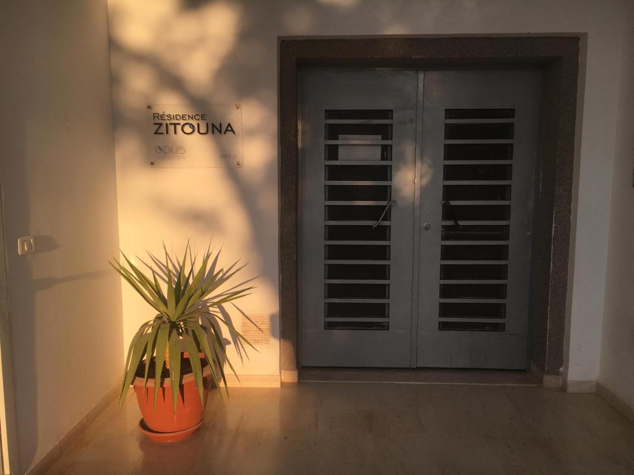 Appartement Simple Et Propre Sfax Esterno foto